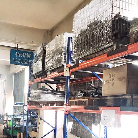 待焊接半成品區(qū)